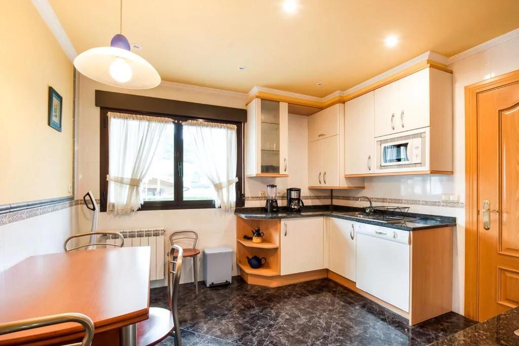 Magnifica Casa Con Jardin, Bbq E Hidromasaje Villa Leitza  Buitenkant foto